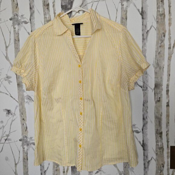 Lane Bryant Yellow & White Stripe Short Sleeve Button Down Shirt 18/20 - Picture 1 of 7